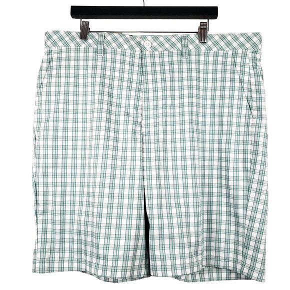 NEW! Izod Shorts Plaid Flat Front Button Fly - 40 - Picture 1 of 4